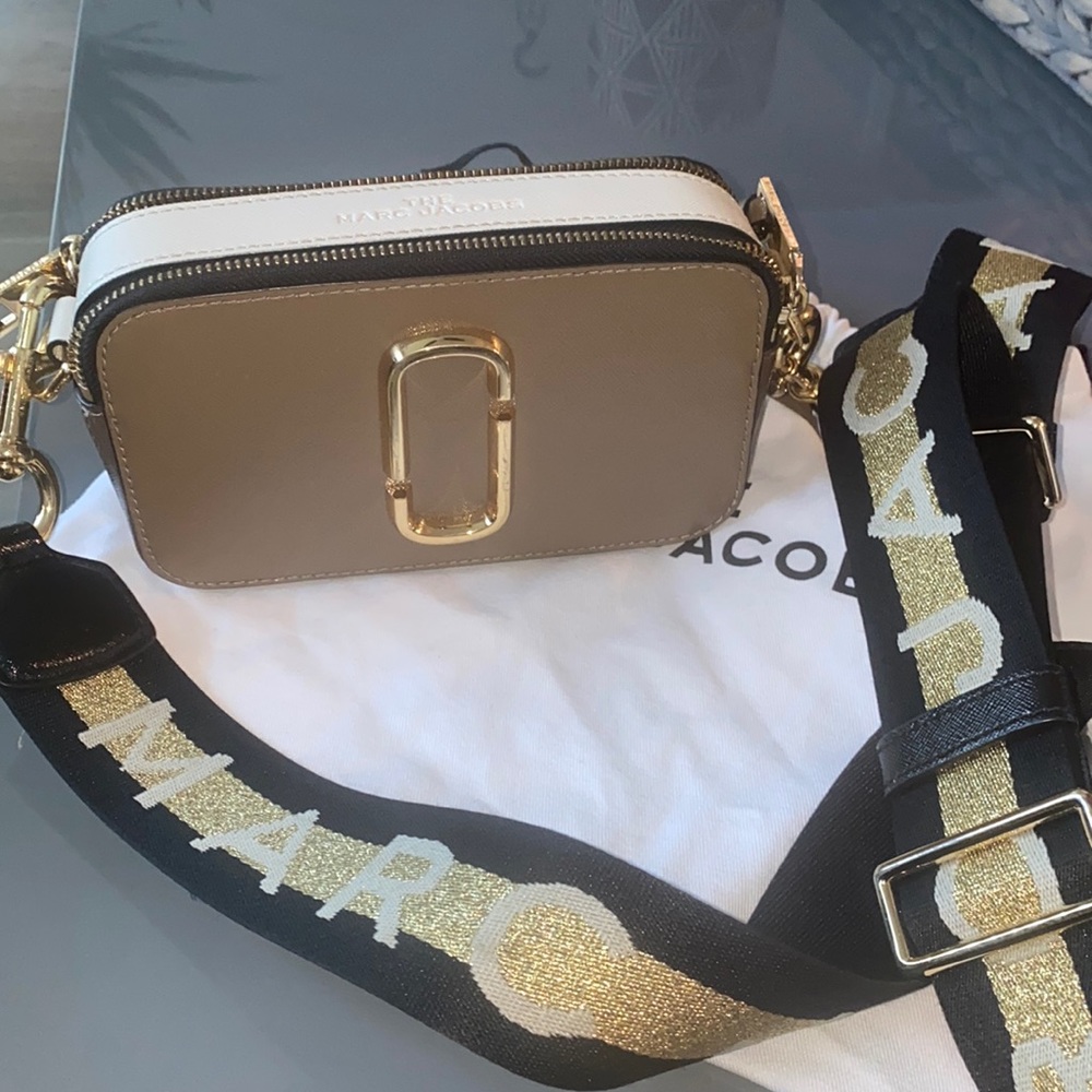 Marc Jacobs Snapshot Authentic